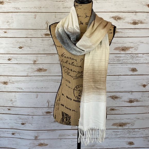 NWT Steve Madden Mid-Weight Ombré Paisley Muffler Scarf-Camel - Picture 2 of 5